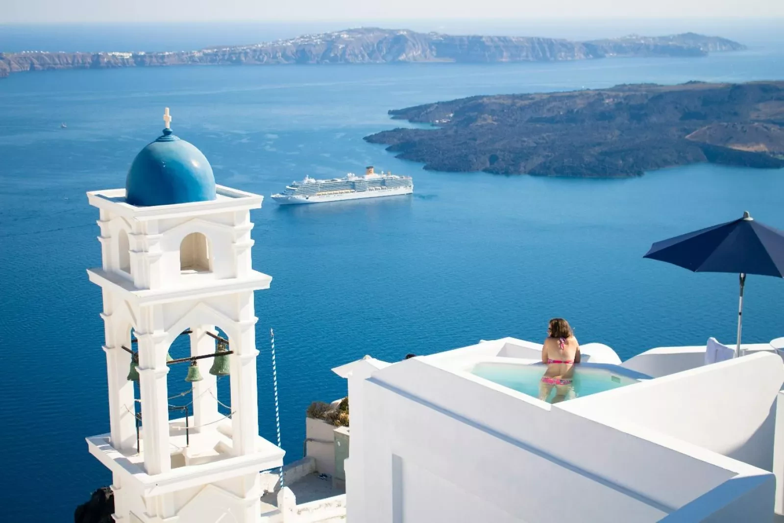 Traveling Solo in Comfort: A New Way to Discover the World